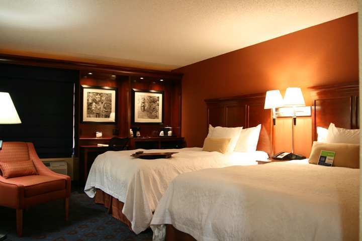 Hampton Inn Kansas City-Lee'S Summit Kamer foto